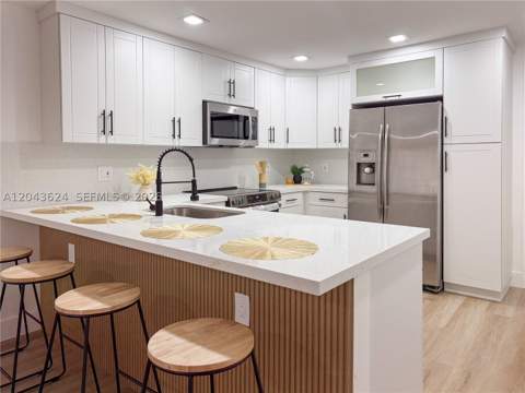 1369 NW 68th Ter, Miami FL - photo 8 of 23