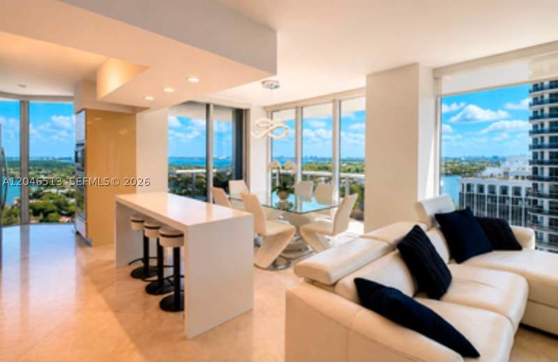 2 bedroom Condominium at 4775 Collins Ave 2407, Green Diamond Condo, Miami Beach — photo 2