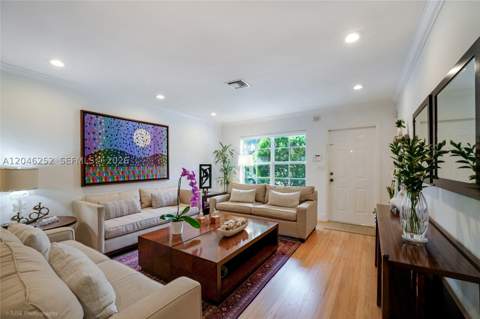 1556 Catalonia Ave, Coral Gables FL - photo 14 of 24