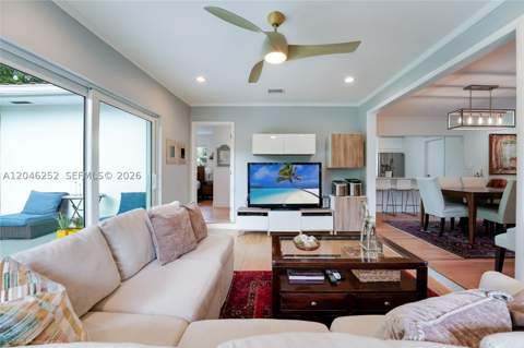 1556 Catalonia Ave, Coral Gables FL - photo 20 of 24