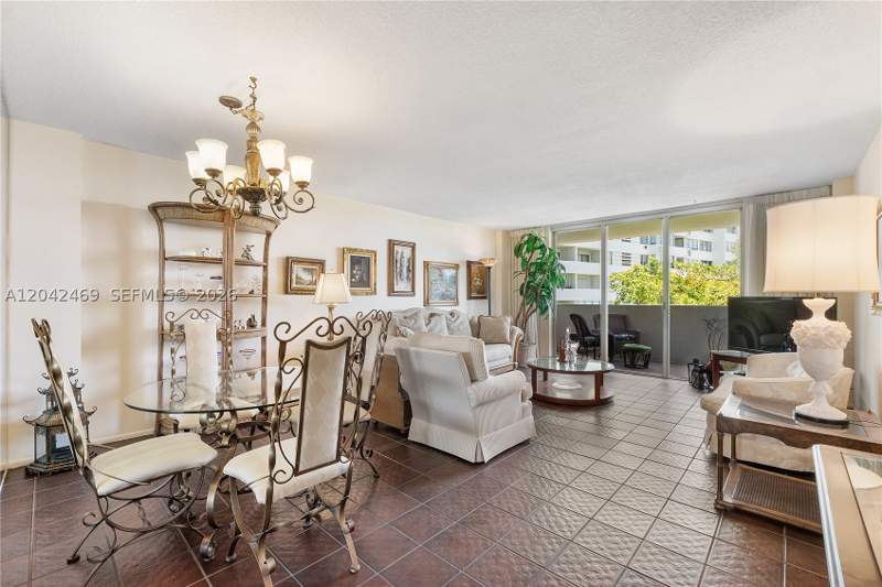 1 bedroom Condominium at 5 Island Ave 6A, Island Terrace Condo, Miami Beach — photo 3