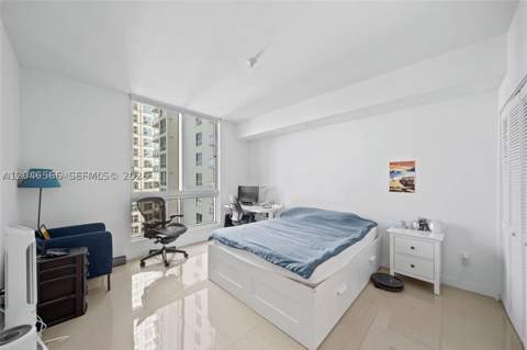 300 S Biscayne Blvd T-2603, Miami FL - photo 9 of 14