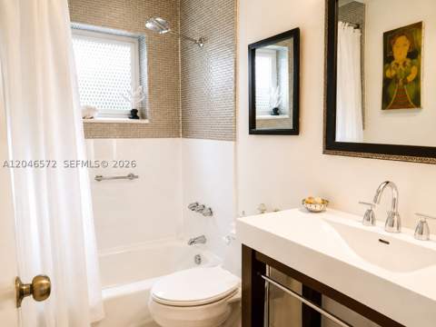 1050 Pennsylvania Ave 12-A, Miami Beach FL - photo 7 of 11