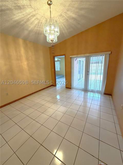 14225 SW 55th St, Miami FL - photo 13 of 47
