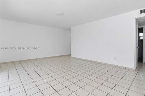 10112 SW 23rd St, Miami FL - photo 11 of 32