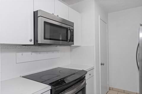 10112 SW 23rd St, Miami FL - photo 17 of 32