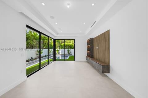 2710 S Le Jeune Rd, Coral Gables FL - photo 16 of 29