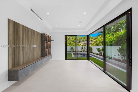 2712 S Le Jeune Rd, Coral Gables FL - photo 17 of 31