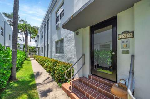 1559 Meridian Ave 108, Miami Beach FL - photo 22 of 30