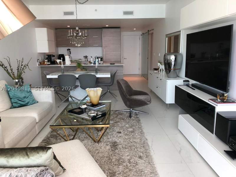 1 bedroom Condominium at 1300 S Miami Ave 3703, Sls, Miami — photo 2