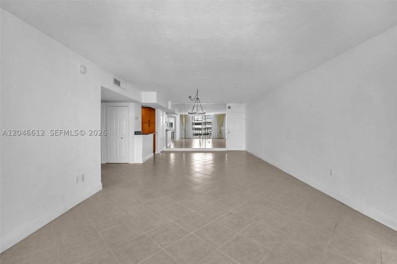 1 bedroom Condominium at 10350 W Bay Harbor Dr 8F, Island Pointe Condominium, Bay Harbor Islands — photo 5