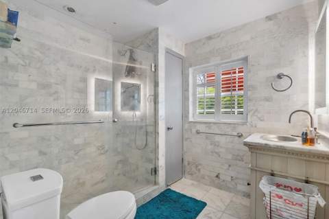 8276 E Dixie Hwy, Miami FL - photo 20 of 48