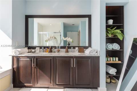 950 Brickell Bay Dr 5011, Miami FL - photo 19 of 23