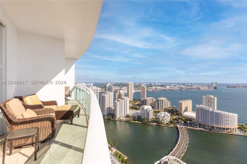 2 bedroom Condominium at 950 Brickell Bay Dr 5011, The Plaza 851 Brickell Co, Miami — photo 4