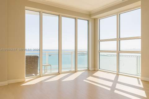 950 Brickell Bay Dr 5011, Miami FL - photo 7 of 23