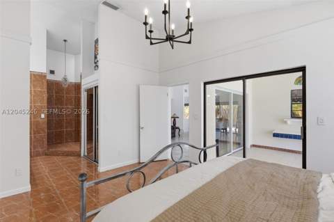8165 NW 187th Ter, Hialeah FL - photo 16 of 32