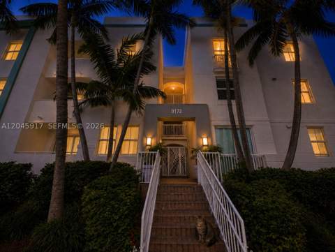 9172 Collins Ave 218, Surfside FL - photo 6 of 30