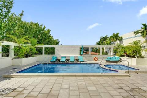 9172 Collins Avenue 302, Surfside FL - photo 21 of 30