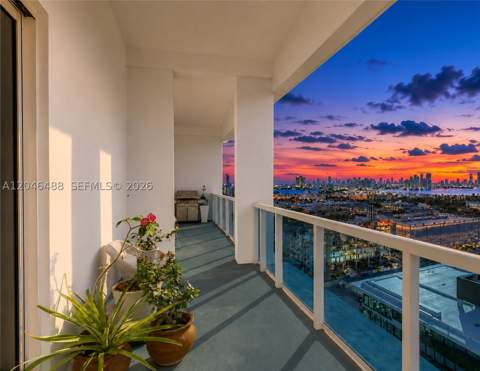 2301 Collins Ave Ph22, Miami Beach FL - photo 16 of 44