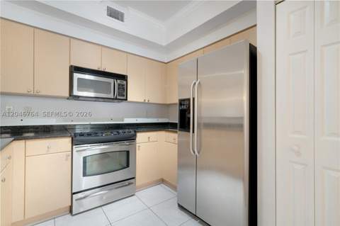 6851 SW 44th St 208, Miami FL - photo 10 of 26