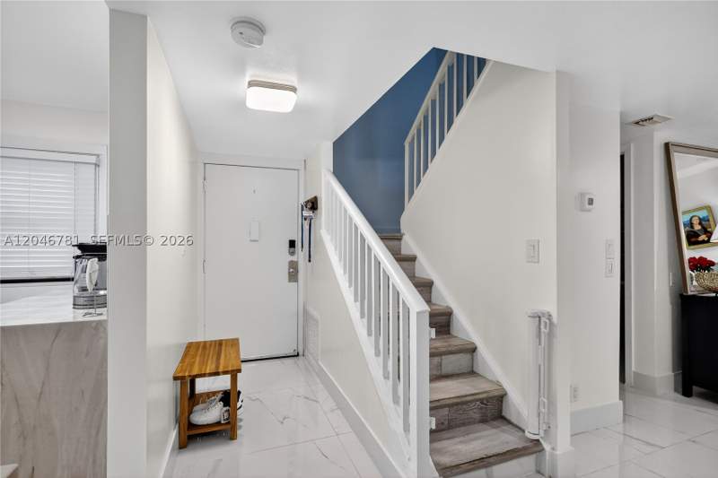 2 bedroom Condominium at 3401 N Country Club Dr 109, Ensenada Condo Bldg E-Ii, Aventura — photo 5
