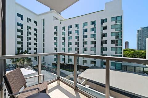1611 SW 2nd Avenue 702, Miami FL - photo 18 of 24