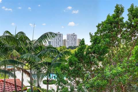 20281 E Country Club Dr 407, Aventura FL - photo 24 of 96