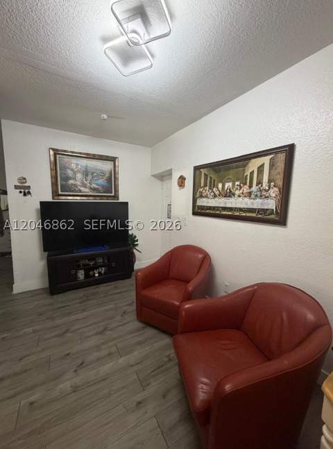 1021 NW 3rd St 106, Miami FL - photo 12 of 24