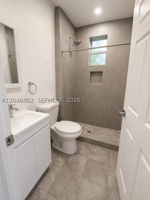 1021 NW 3rd St 106, Miami FL - photo 8 of 24