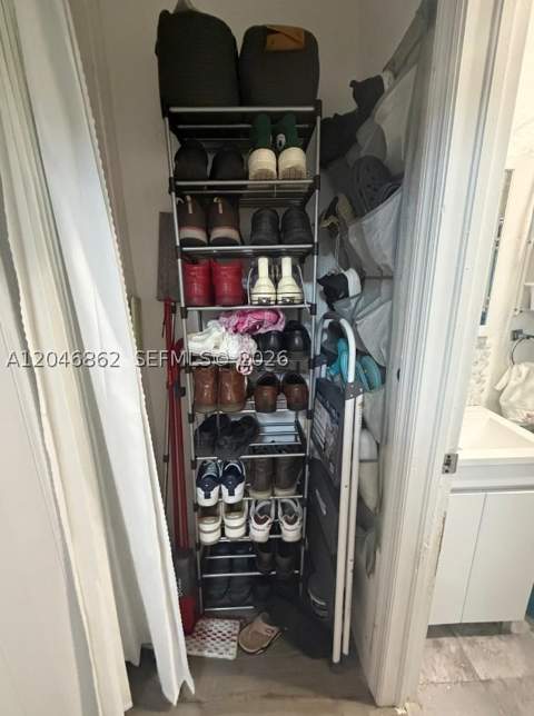 1021 NW 3rd St 106, Miami FL - photo 9 of 24