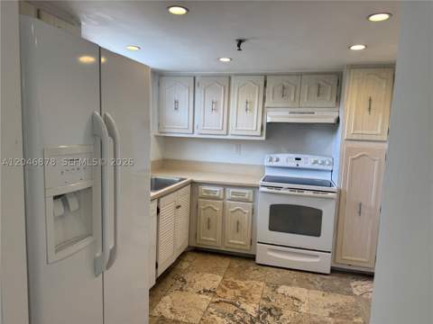 1345 West Ave 202, Miami Beach FL - photo 9 of 45
