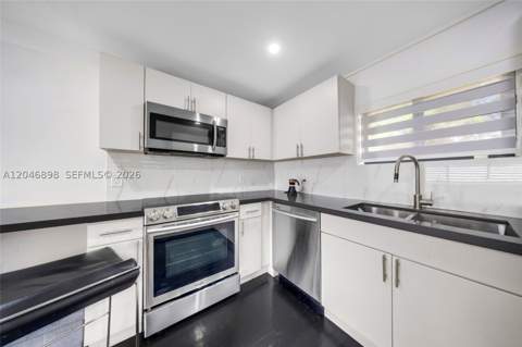 6541 SW 18th St, West Miami FL - photo 14 of 35