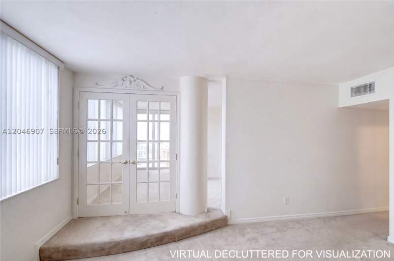 2 bedroom Condominium at 5005 Collins Ave 1224, The Carriage Club North, Miami Beach — photo 4