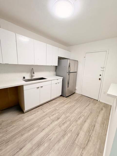 12500 NE 15th Avenue 516, North Miami FL - photo 7 of 26