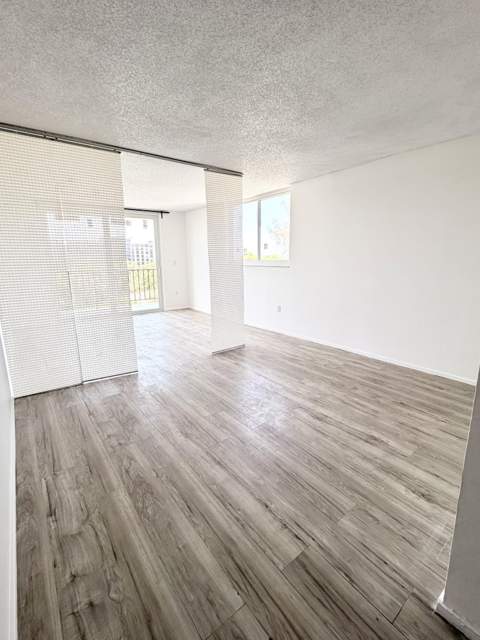 12500 NE 15th Avenue 516, North Miami FL - photo 8 of 26