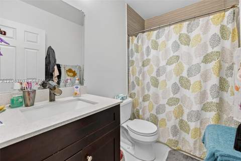 344 SW 3rd St, Florida City FL - photo 13 of 35