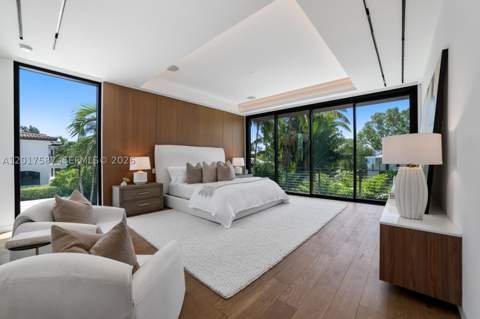 3045 N Bay Rd, Miami Beach FL - photo 22 of 47