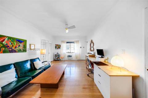 1250 Drexel Ave 8, Miami Beach FL - photo 8 of 15