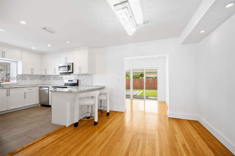 2 bedroom SingleFamilyResidence at 4355 SW 2nd St, Flagler Park Estates, Miami — photo 5