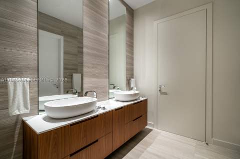 4701 N Meridian Ave 209, Miami Beach FL - photo 21 of 27