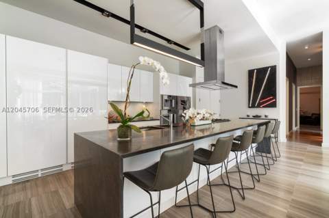 4701 N Meridian Ave 209, Miami Beach FL - photo 6 of 27