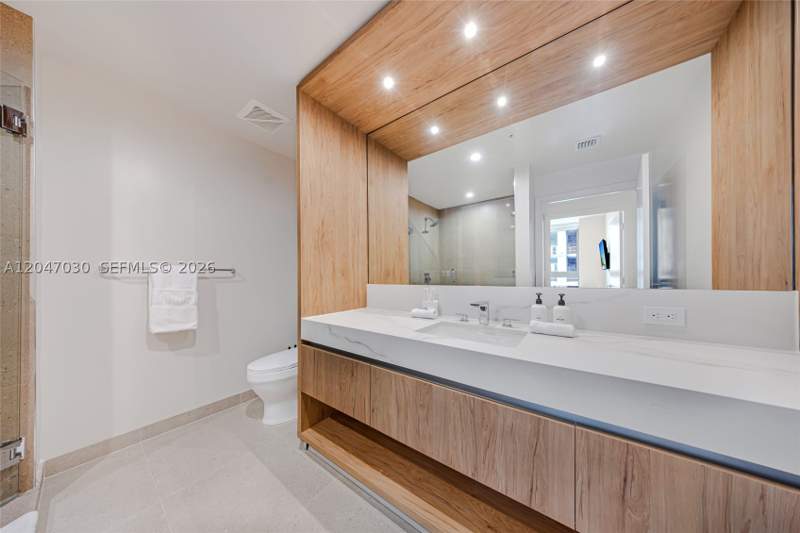 1 bedroom Condominium at 11 NE 6th St 2903, The Crosby, Miami — photo 5