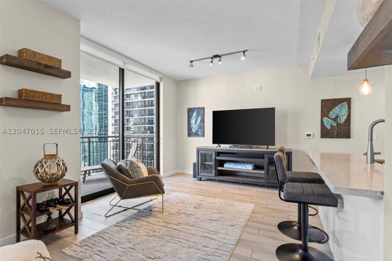 1 bedroom Condominium at 999 SW 1st Ave 2015, Nine At Mary Brickell Vil, Miami — photo 5
