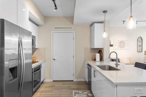 999 SW 1st Ave 2015, Miami FL - photo 8 of 32