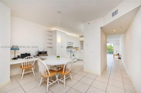 10750 NW 66th St 312, Doral FL - photo 21 of 48
