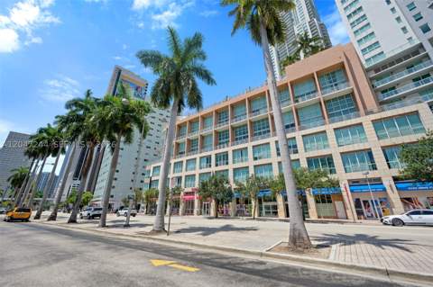 244 Biscayne Blvd 451, Miami FL - photo 15 of 22