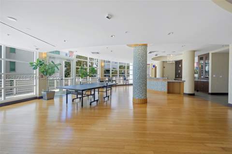 244 Biscayne Blvd 451, Miami FL - photo 18 of 22