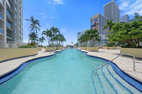 244 Biscayne Blvd 451, Miami FL - photo 20 of 22