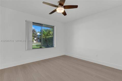 9833 SW 133rd Pl, Miami FL - photo 22 of 40
