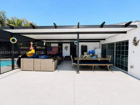 17324 NW 63rd Ave, Hialeah FL - photo 24 of 35